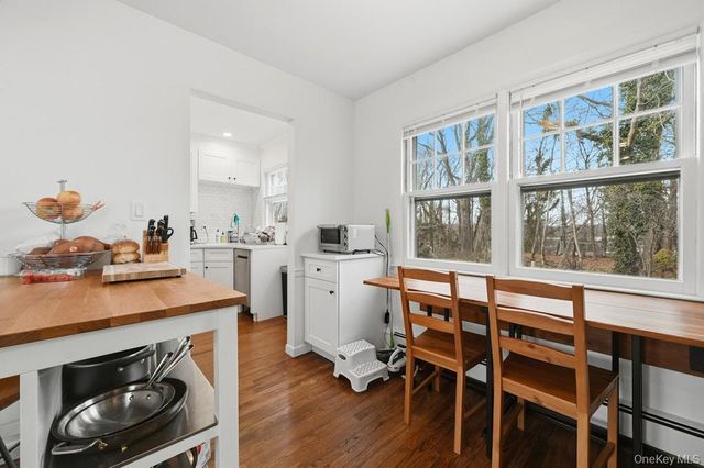 15 School Street, Port Washington, NY 11050