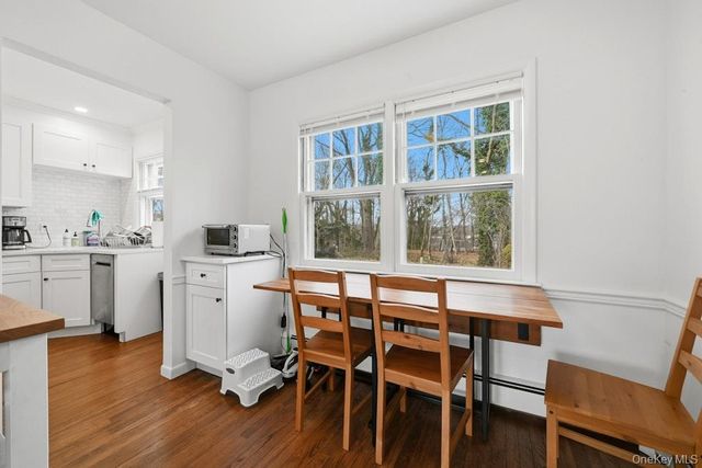 15 School Street, Port Washington, NY 11050