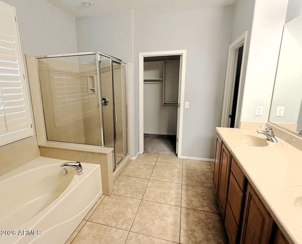 3613 E MEADOWVIEW Drive, Gilbert, AZ 85298
