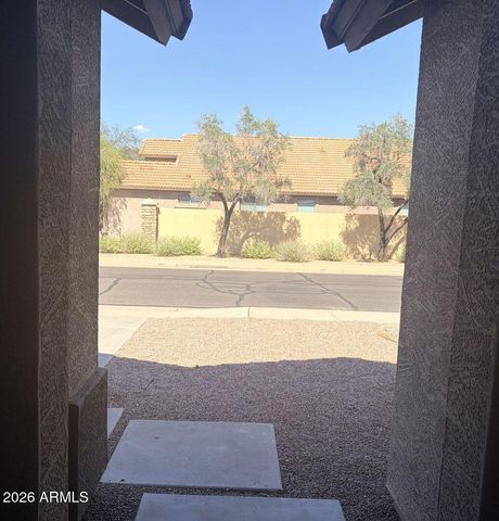 3613 E MEADOWVIEW Drive, Gilbert, AZ 85298