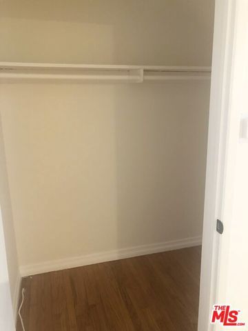 8360 Blackburn Avenue 1, Los Angeles, CA 90048