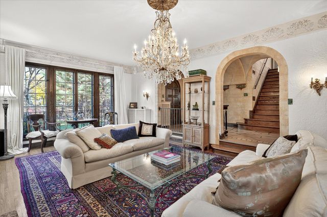 4447 Dupont Avenue S, Minneapolis, MN 55419