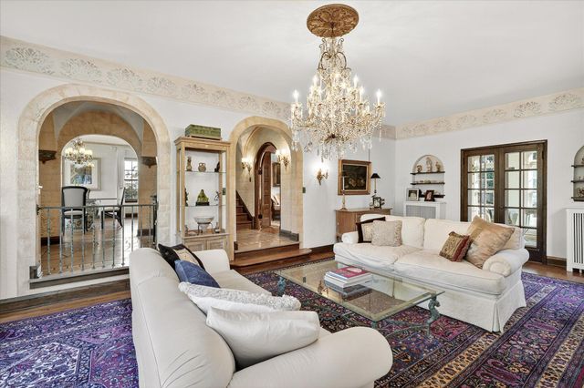 4447 Dupont Avenue S, Minneapolis, MN 55419