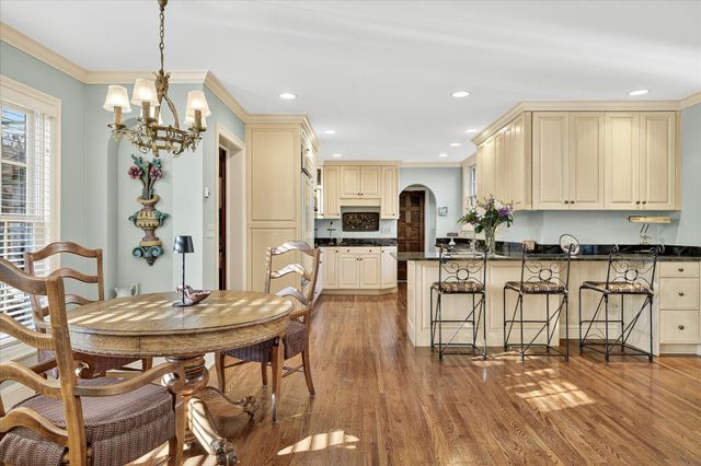 4447 Dupont Avenue S, Minneapolis, MN 55419