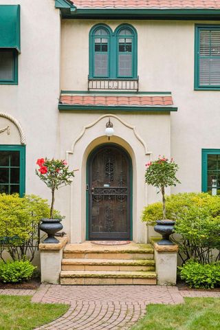 4447 Dupont Avenue S, Minneapolis, MN 55419