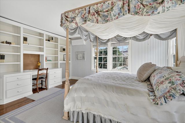 4447 Dupont Avenue S, Minneapolis, MN 55419