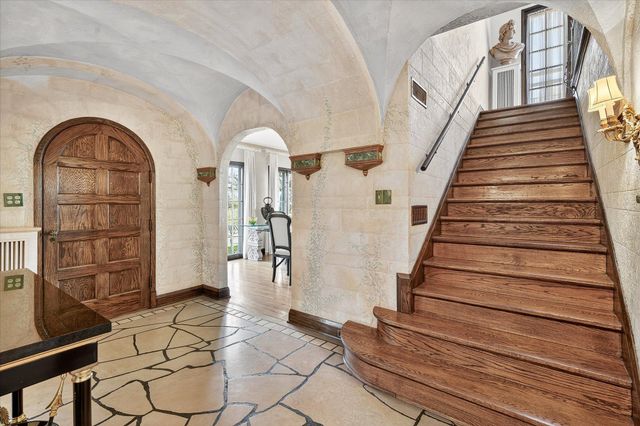 4447 Dupont Avenue S, Minneapolis, MN 55419