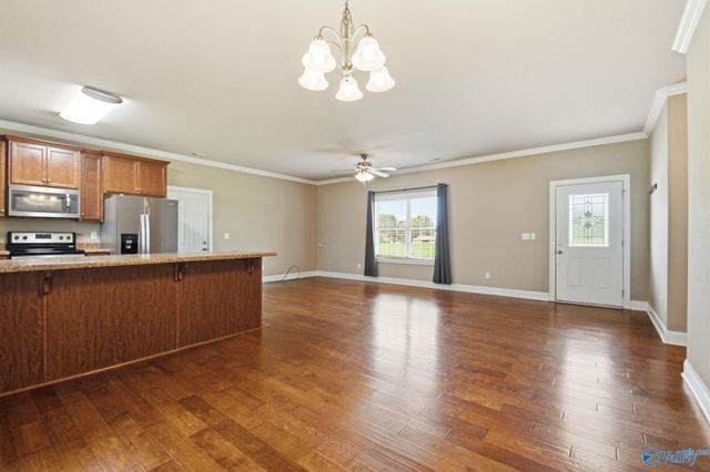 1070 Murphy Hill Road, Toney, AL 35773