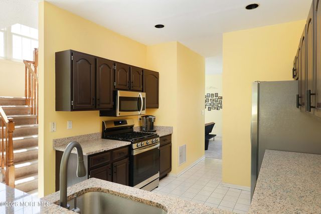 2811 Ice House Court, Freehold, NJ 07728