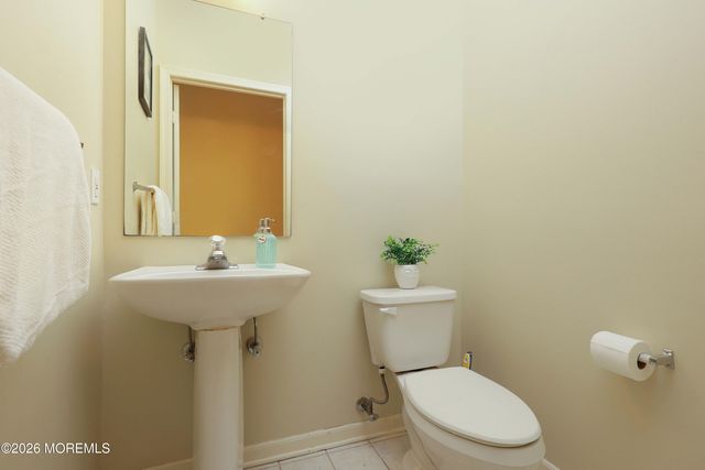 2811 Ice House Court, Freehold, NJ 07728