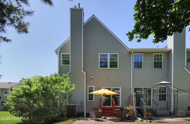 2811 Ice House Court, Freehold, NJ 07728
