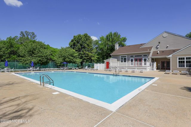 2811 Ice House Court, Freehold, NJ 07728