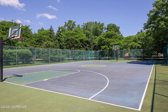 2811 Ice House Court, Freehold, NJ 07728