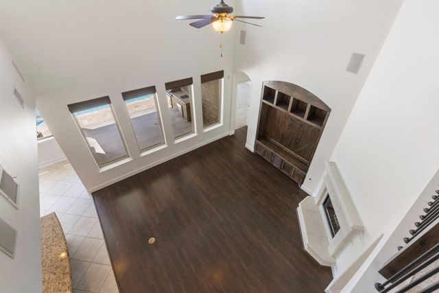 11210 Spoke Hollow Creek Lane, Cypress, TX 77433