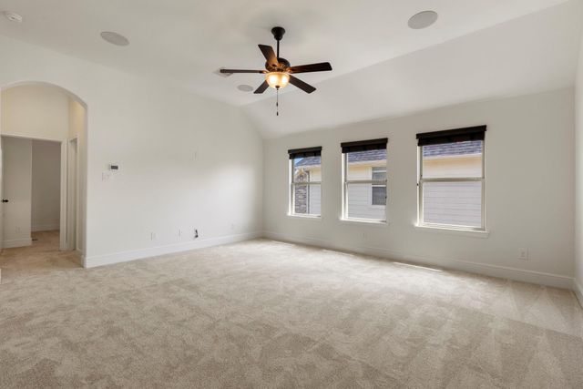 11210 Spoke Hollow Creek Lane, Cypress, TX 77433