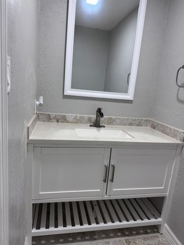 937 5th Street, San Leon, TX 77539