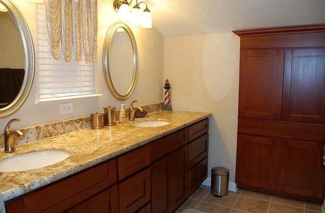 937 5th Street, San Leon, TX 77539