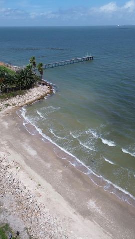 937 5th Street, San Leon, TX 77539