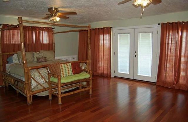 937 5th Street, San Leon, TX 77539