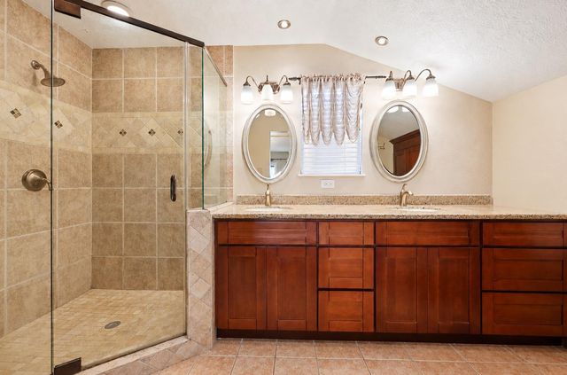 937 5th Street, San Leon, TX 77539