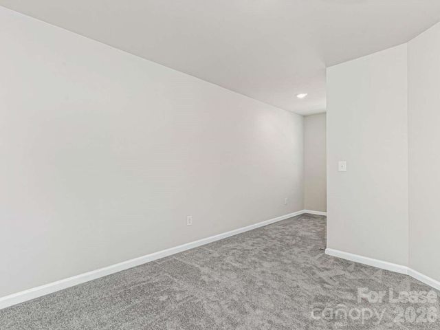 15741 Country House Street, Charlotte, NC 28273