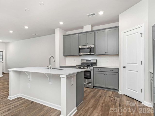 15741 Country House Street, Charlotte, NC 28273