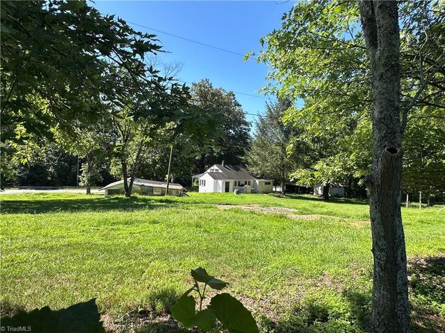 4694 S NC Highway 18, Boomer, NC 28606