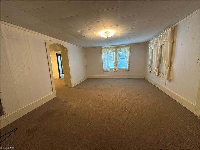 4694 S NC Highway 18, Boomer, NC 28606