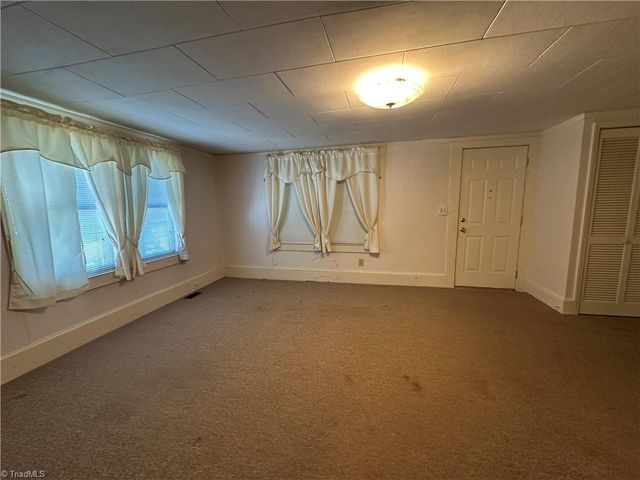 4694 S NC Highway 18, Boomer, NC 28606