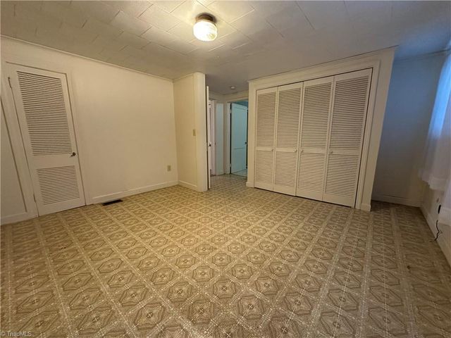 4694 S NC Highway 18, Boomer, NC 28606
