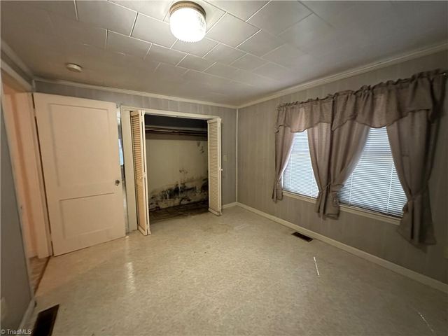 4694 S NC Highway 18, Boomer, NC 28606