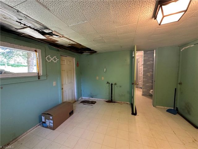 4694 S NC Highway 18, Boomer, NC 28606