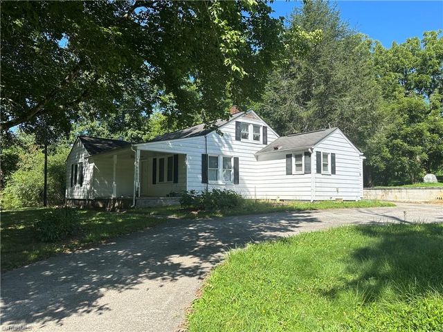 4694 S NC Highway 18, Boomer, NC 28606
