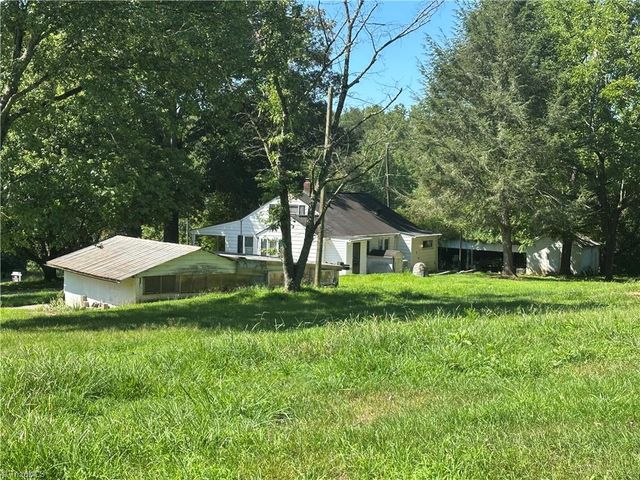 4694 S NC Highway 18, Boomer, NC 28606