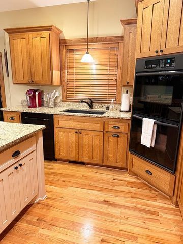 1633 Dupre Road, Centerville, MN 55038