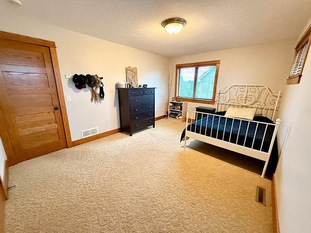 1633 Dupre Road, Centerville, MN 55038