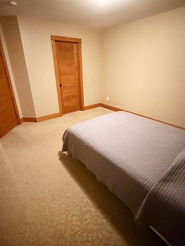 1633 Dupre Road, Centerville, MN 55038