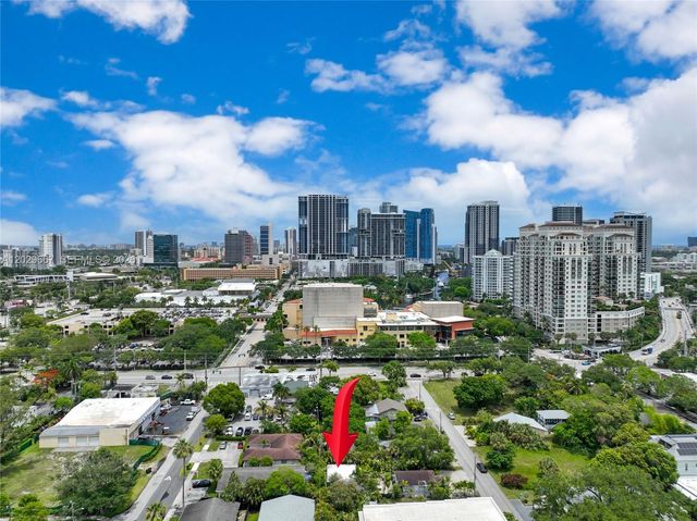 725 SW 2nd Ct 2, Fort Lauderdale, FL 33312