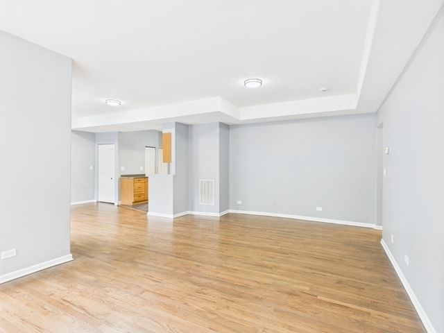1729 E 67th Street 2E, Chicago, IL 60649