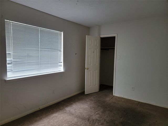 14107 Ballfour Park Lane, Houston, TX 77047