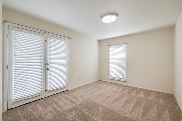 5907 E University Boulevard 101, Dallas, TX 75206