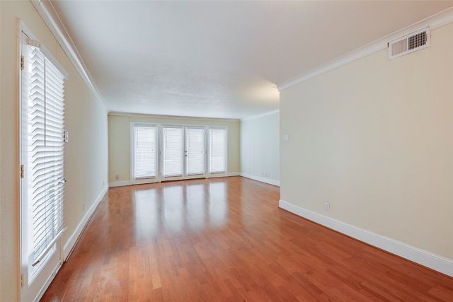 5907 E University Boulevard 101, Dallas, TX 75206