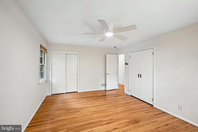 28 PINE KNOLL DR, Lawrence Twp, NJ 08648