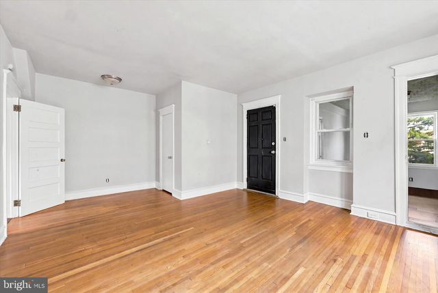 55 RICHFIELD RD, Upper Darby, PA 19082