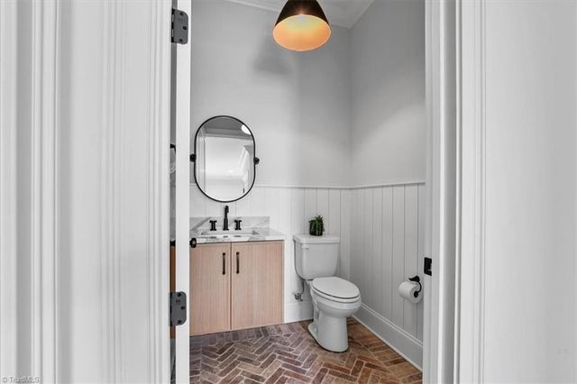 7794 Polar Drive, Oak Ridge, NC 27310