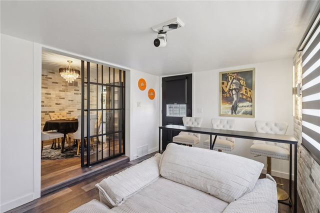 296 Leidy Lane, Johnstown, PA 15909