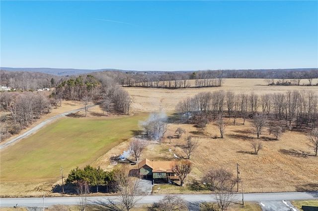 296 Leidy Lane, Johnstown, PA 15909