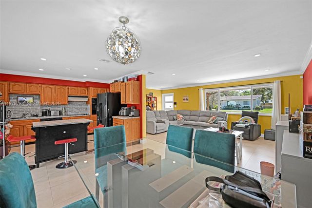 8935 SW 186th Terrace, Cutler Bay, FL 33157