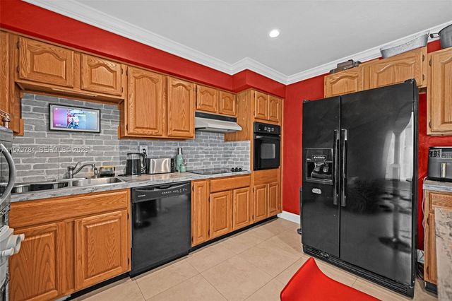 8935 SW 186th Terrace, Cutler Bay, FL 33157
