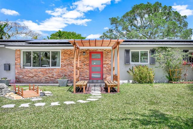 8935 SW 186th Terrace, Cutler Bay, FL 33157